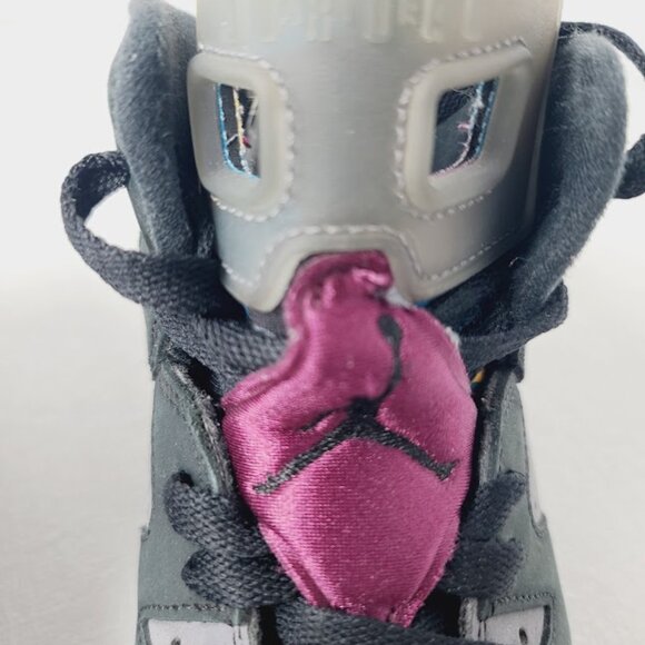 Jordan Girl's Black Purple 6 Retro GS Bordeaux 384665-063 Mid-Top Sneaker Sz 4.5 - Picture 7 of 9